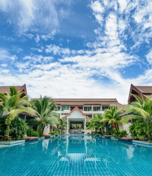 pexels-boonkong-boonpeng-442952-1134176 pexels-boonkong-boonpeng-442952-1134176